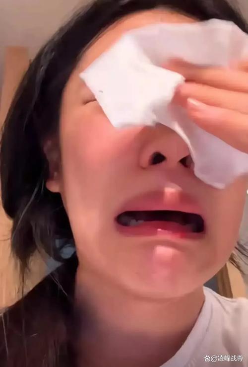 万邦医保卡提取的隐秘规则：张姐的亲身经历